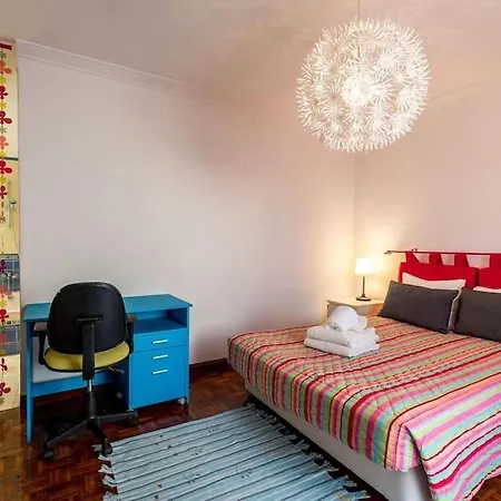 4 Bedroom In Olhao * Quelfes