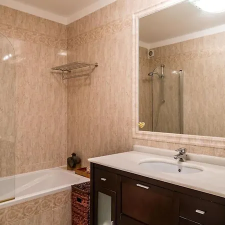 بيت للعطل 4 Bedroom In Olhao *