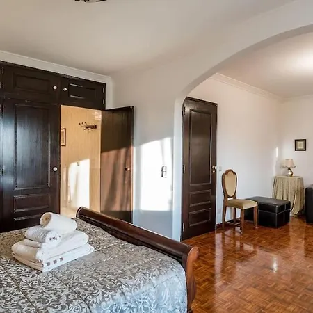 4 Bedroom In Olhao *