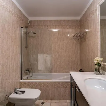 4 Bedroom In Olhao * Quelfes