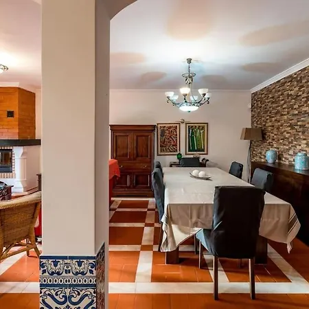 بيت للعطل 4 Bedroom In Olhao *