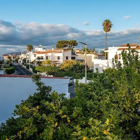4 Bedroom In Olhao Quelfes